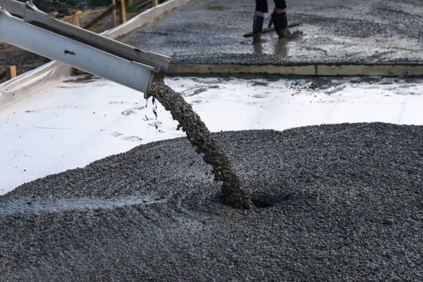Best Custom Concrete Contractor  in Fayette, MS