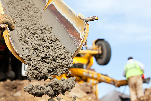 Best Local Concrete Companies  in Fayette, MS